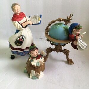 Hallmark LETTERA, GLOBUS & MRS. CLAUS Collectors Club 2001 Ornaments